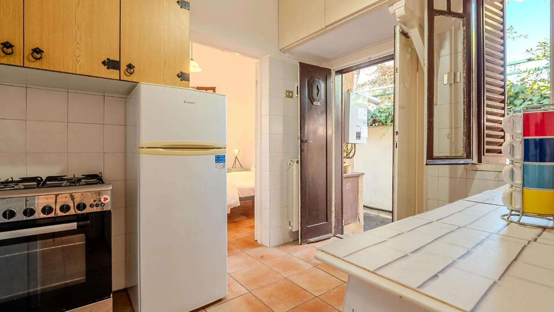 Exclusive Villa - Free Parking - In Centro - 400 Mq Garden Fregenae Apartment